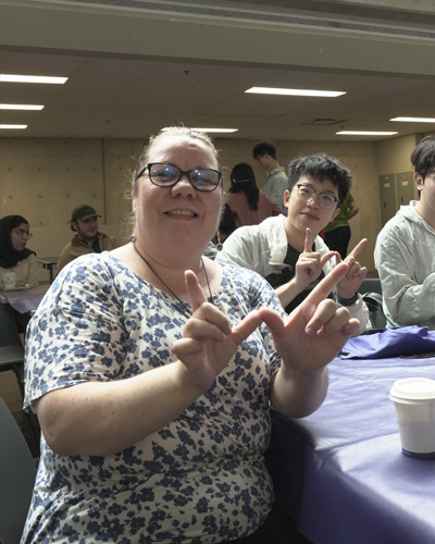 Silvia, a student volunteer with Western International
